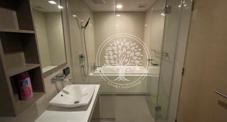 For sale 1 bed condo in Khlong Toei, Bangkok