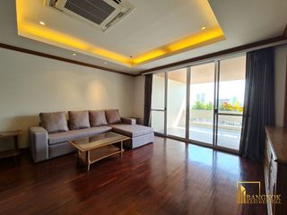 Condo en alquiler de 2 habitaciones en Khlong Toei, Bangkok