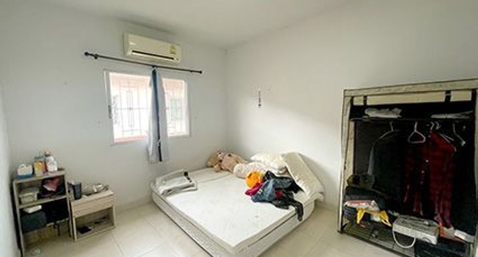 À vendre 4 chambres maison de ville à Mueang Samut Sakhon, Samut Sakhon
