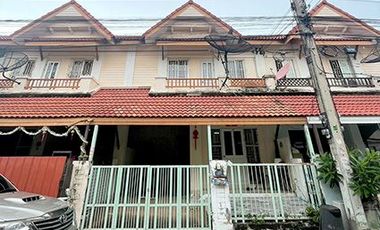 Reihenhaus zum Kauf mit 4 Zimmer in Mueang Samut Sakhon, Samut Sakhon