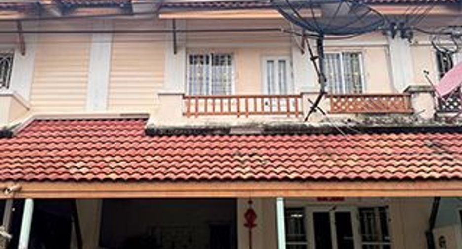 À vendre 4 chambres maison de ville à Mueang Samut Sakhon, Samut Sakhon