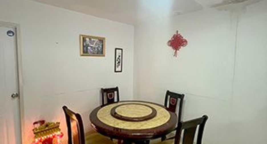 À vendre 4 chambres maison de ville à Mueang Samut Sakhon, Samut Sakhon