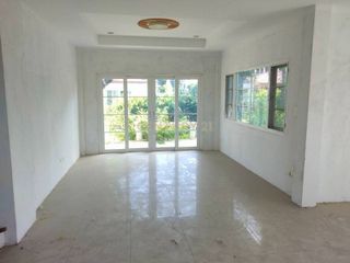 For sale 3 Beds house in Thawi Watthana, Bangkok