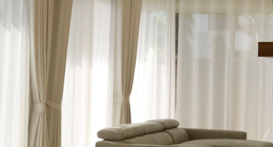 For rent 4 bedrooms house in San Kamphaeng, Chiang Mai