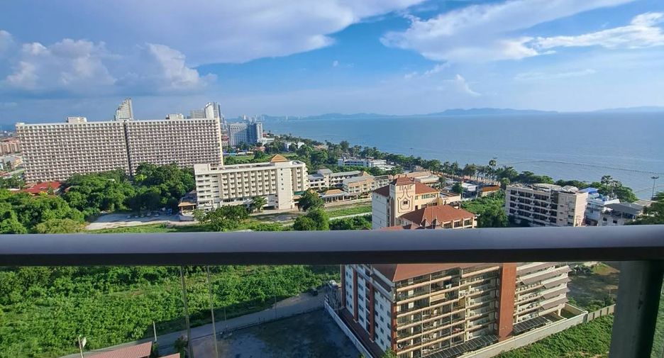 For sale 1 bed condo in Bang Lamung, Chonburi