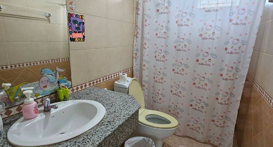 For sale 3 bedrooms house in Prawet, Bangkok