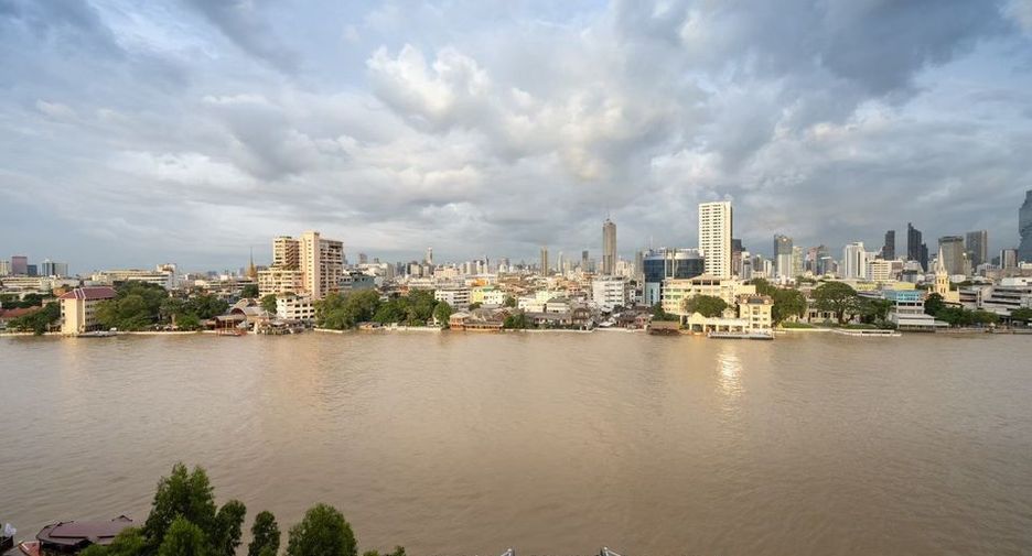 For sale 2 bed condo in Khlong San, Bangkok