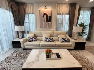 For rent 4 bedrooms house in Saphan Sung, Bangkok