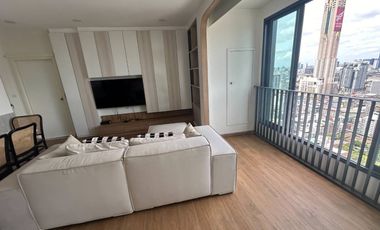 For sale 2 bed condo in Ratchathewi, Bangkok