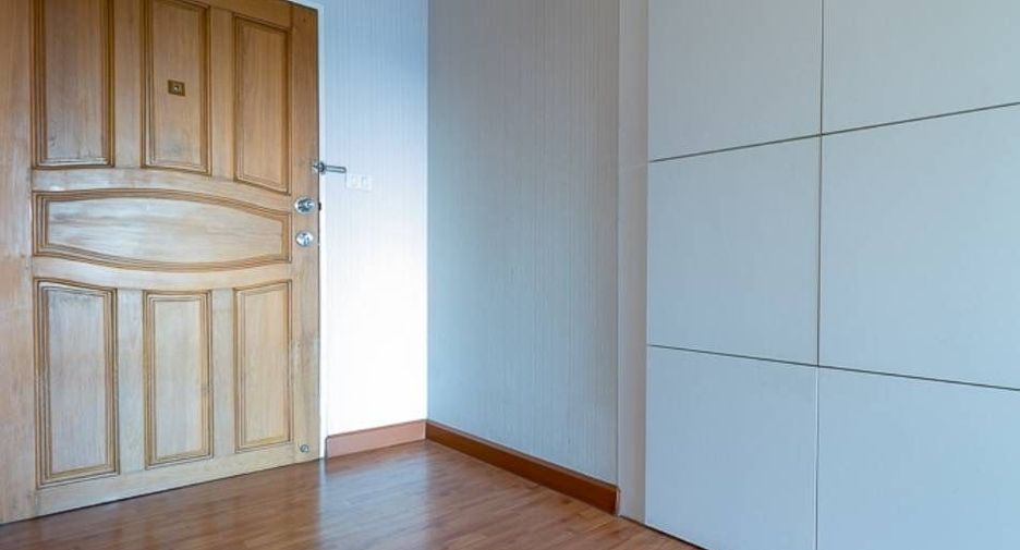 Продажа 2 спальни кондо в Сатхон, Бангкок