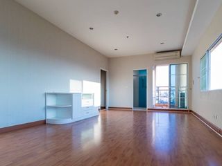 Продажа 2 спальни кондо в Сатхон, Бангкок