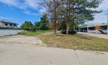 出售 土地 在 Bang Lamung, Chon Buri