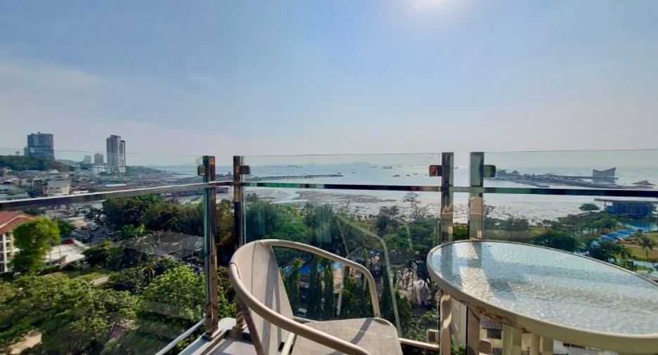 For rent 11 bedrooms condo in Si Racha, Chonburi
