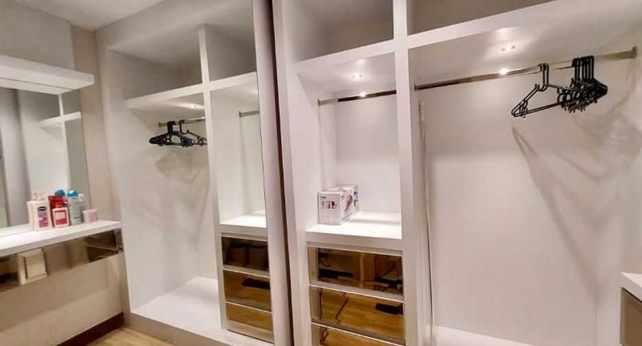 For rent 11 bedrooms condo in Si Racha, Chonburi