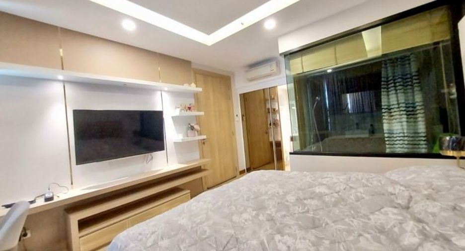 For rent 11 bed condo in Si Racha, Chonburi
