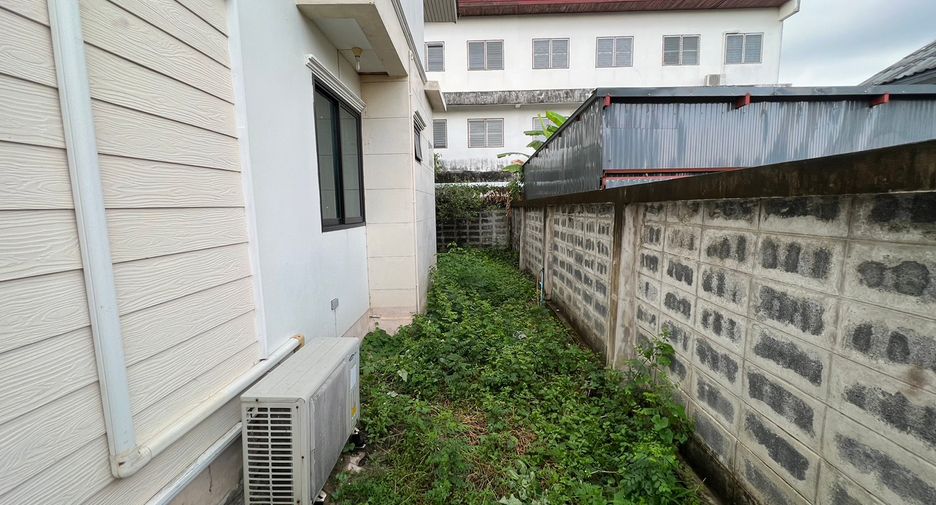 À vendre 3 chambres maison à Bang Khen, Bangkok