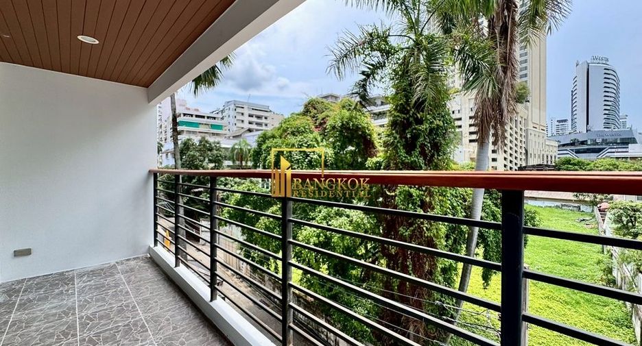 For rent 3 ベッドルーム apartment in Khlong Toei, Bangkok