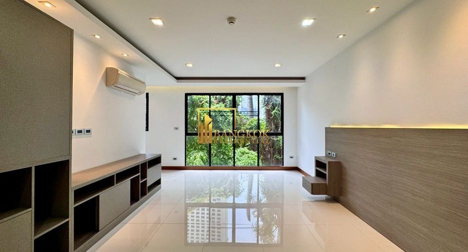 For rent 3 ベッドルーム apartment in Khlong Toei, Bangkok