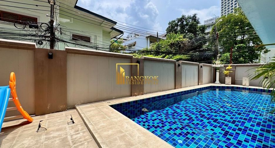For rent 3 ベッドルーム apartment in Khlong Toei, Bangkok