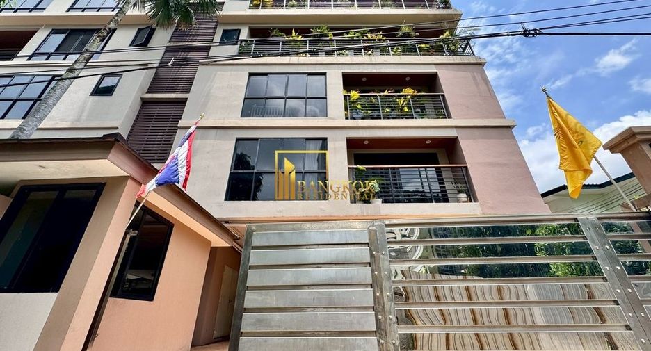 For rent 3 ベッドルーム apartment in Khlong Toei, Bangkok