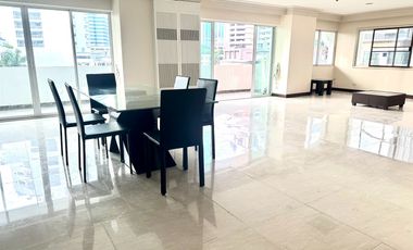 For rent 3 bedrooms condo in Watthana, Bangkok