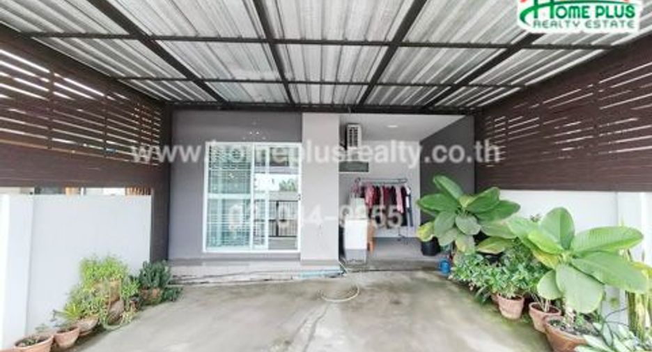 Reihenhaus zum Kauf mit 3 Zimmer in Mueang Pathum Thani, Pathum Thani