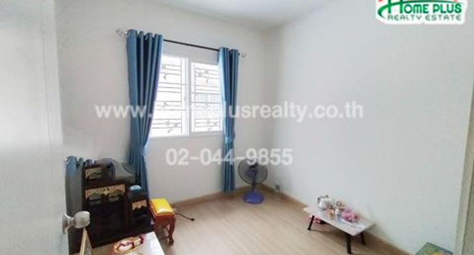 Reihenhaus zum Kauf mit 3 Zimmer in Mueang Pathum Thani, Pathum Thani