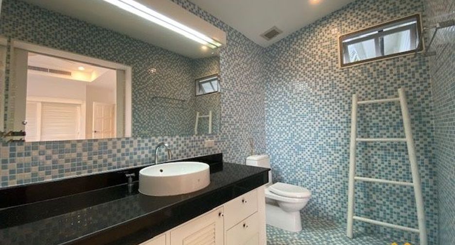 For rent 2 bedrooms condo in Thalang, Phuket