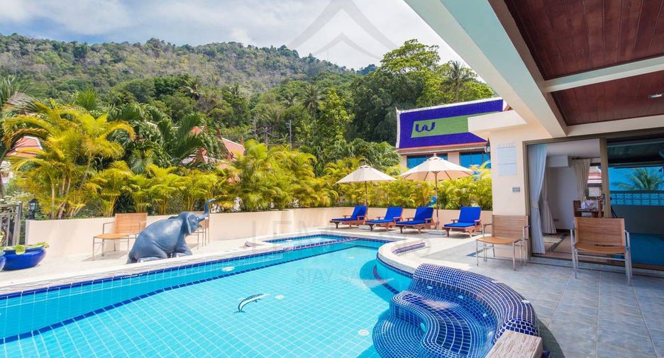 For rent 4 bedrooms villa in Mueang Phuket, Phuket