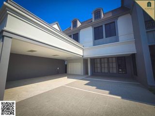 For sale 5 bedrooms house in Bang Khen, Bangkok
