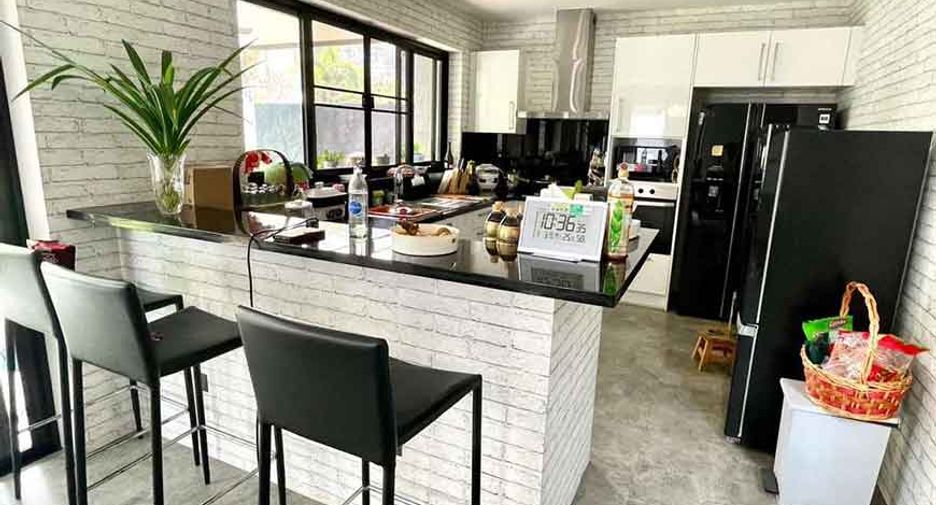 For sale 3 ベッドルーム house in Hang Dong, Chiang Mai