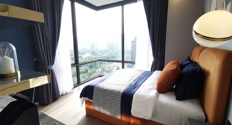 For sale 2 bedrooms condo in Pathum Wan, Bangkok