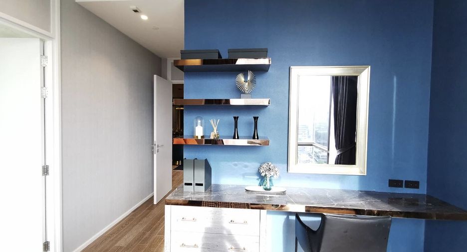 For sale 2 bedrooms condo in Pathum Wan, Bangkok