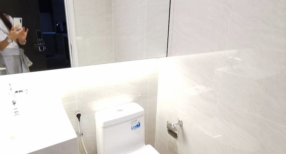 For sale 2 bedrooms condo in Pathum Wan, Bangkok