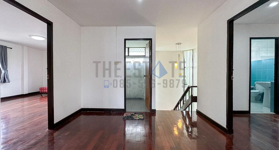 For rent 4 bedrooms house in Mae Rim, Chiang Mai