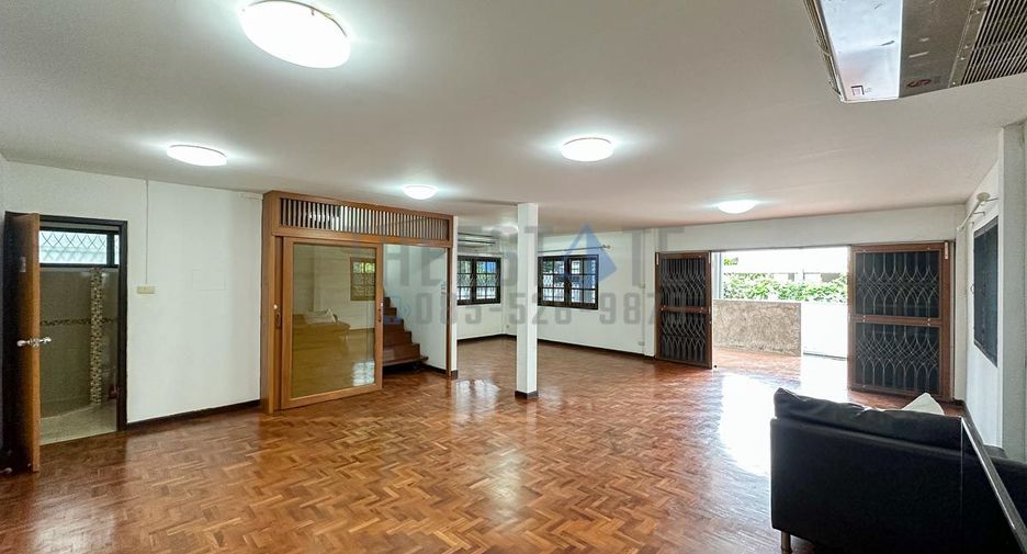 For rent 4 bedrooms house in Mae Rim, Chiang Mai
