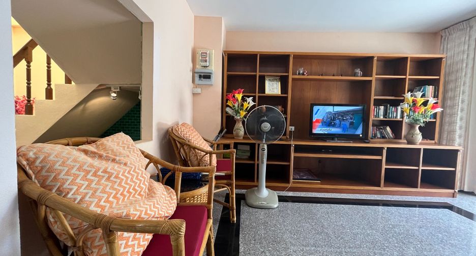 出售 3 卧室 独立屋 在 Mueang Krabi, Krabi