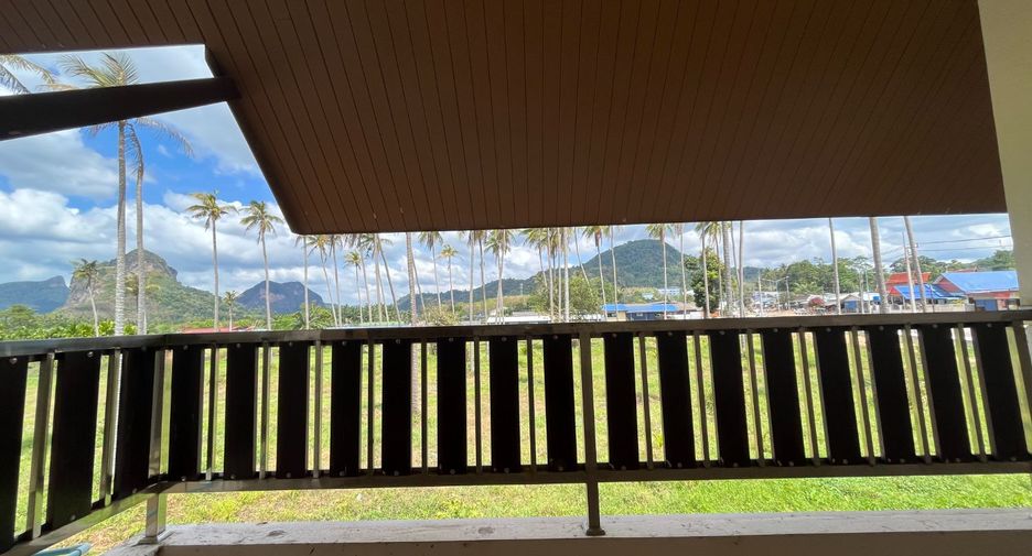 出售 3 卧室 独立屋 在 Mueang Krabi, Krabi