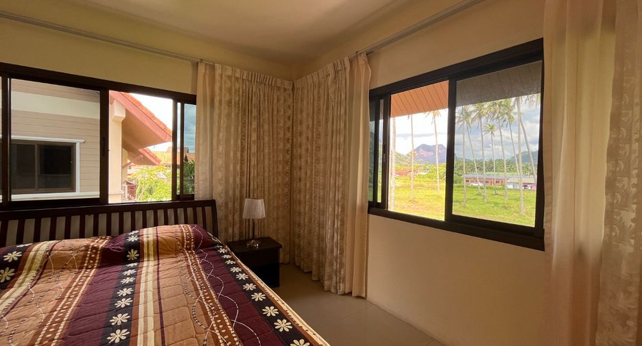 出售 3 卧室 独立屋 在 Mueang Krabi, Krabi