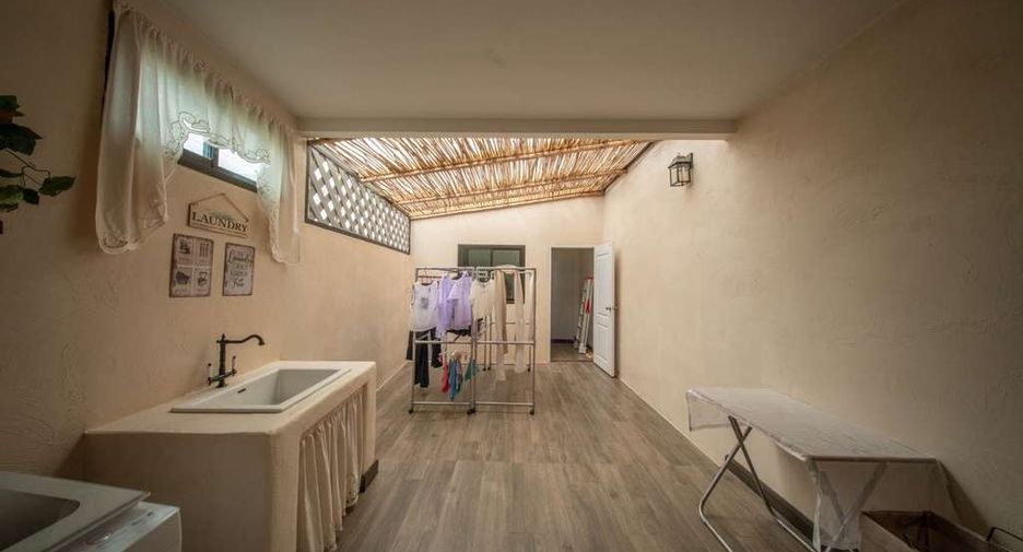For sale 3 bedrooms house in Hang Dong, Chiang Mai