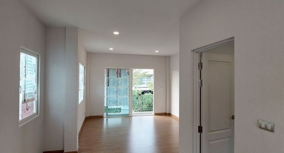 For sale 4 bedrooms house in Bang Yai, Nonthaburi