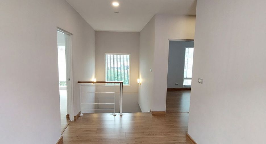 For sale 4 bedrooms house in Bang Yai, Nonthaburi