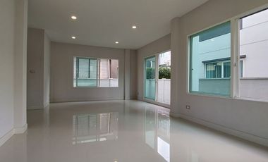 For sale 4 bedrooms house in Bang Yai, Nonthaburi