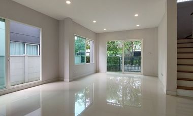For sale 4 bedrooms house in Bang Yai, Nonthaburi