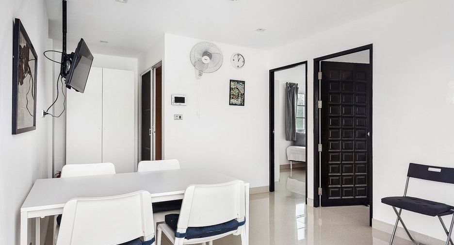 For sale 8 ベッドルーム house in Bang Lamung, Chonburi