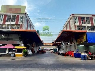 À vendre 3 chambres local commercial à Khlong Luang, Pathum Thani
