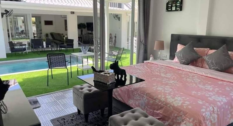 For rent そして for sale 5 ベッドルーム villa in Mueang Phuket, Phuket