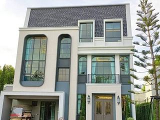 For sale 4 Beds house in Lak Si, Bangkok