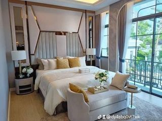 For sale 4 Beds house in Lak Si, Bangkok