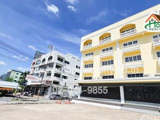 For sale retail Space in Bang Phli, Samut Prakan